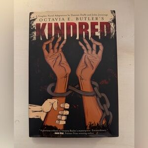 ✨3/20$ item Kindred Graphic Novel by Octavia E. Butler book